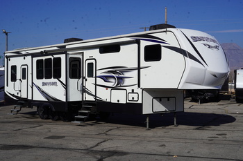 Thumbnail of RV