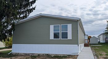 Thumbnail of mobile home