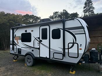 Thumbnail of RV