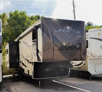Photo of Rv