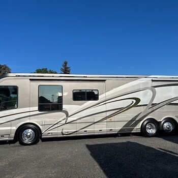 Thumbnail of RV