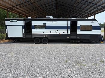 Thumbnail of RV