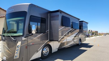Thumbnail of RV