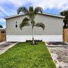 Mobile Home for Sale: Mobile/Manufactured - West Palm Beach, FL, West Palm Beach, FL