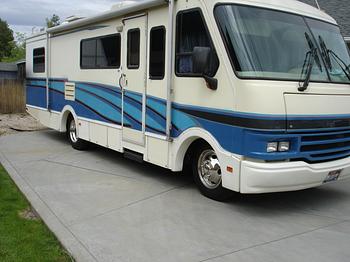 Thumbnail of RV