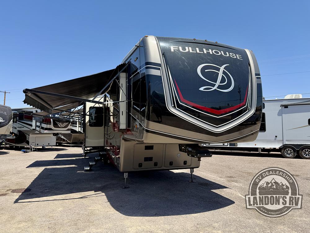 Photo of Rv