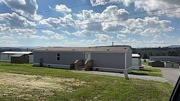 Thumbnail of mobile home