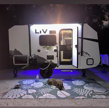 Thumbnail of RV
