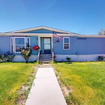 Thumbnail of mobile home
