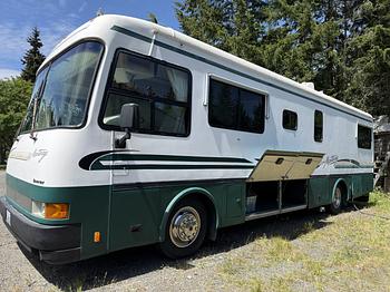 Thumbnail of RV