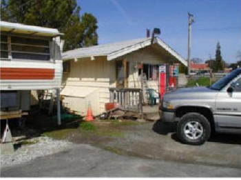 Mobile Home Court