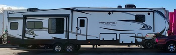 Thumbnail of RV