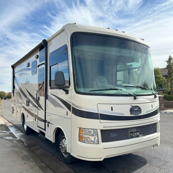 Thumbnail of RV