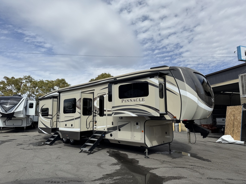 Photo of Rv