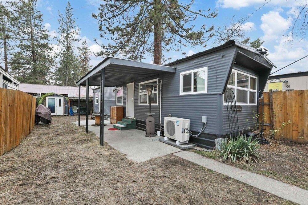 Photo of Mobile Home