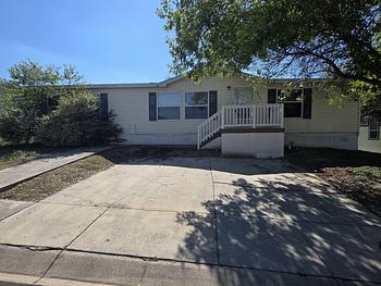 Thumbnail of mobile home