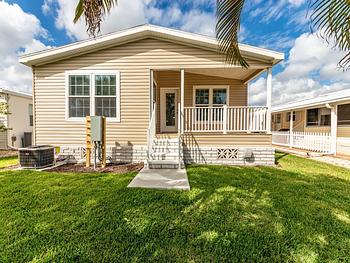 Thumbnail of mobile home