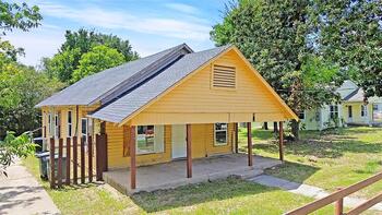 Thumbnail of mobile home