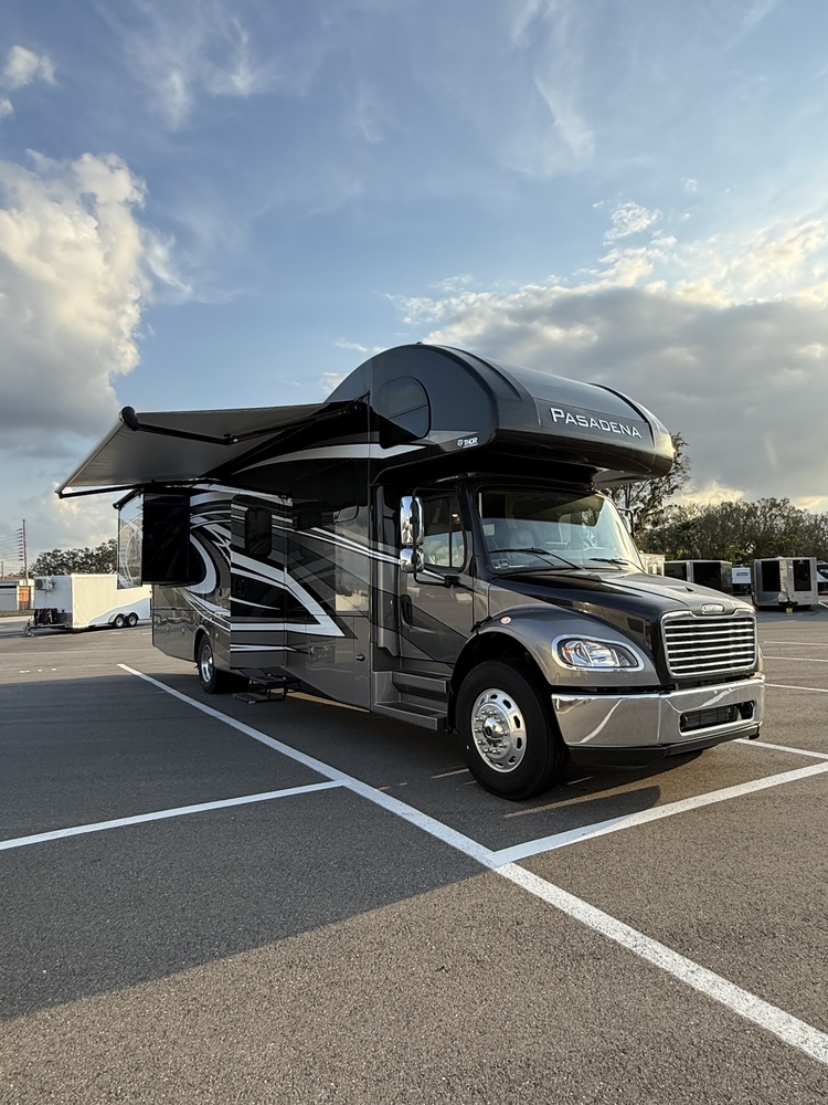 Photo of Rv