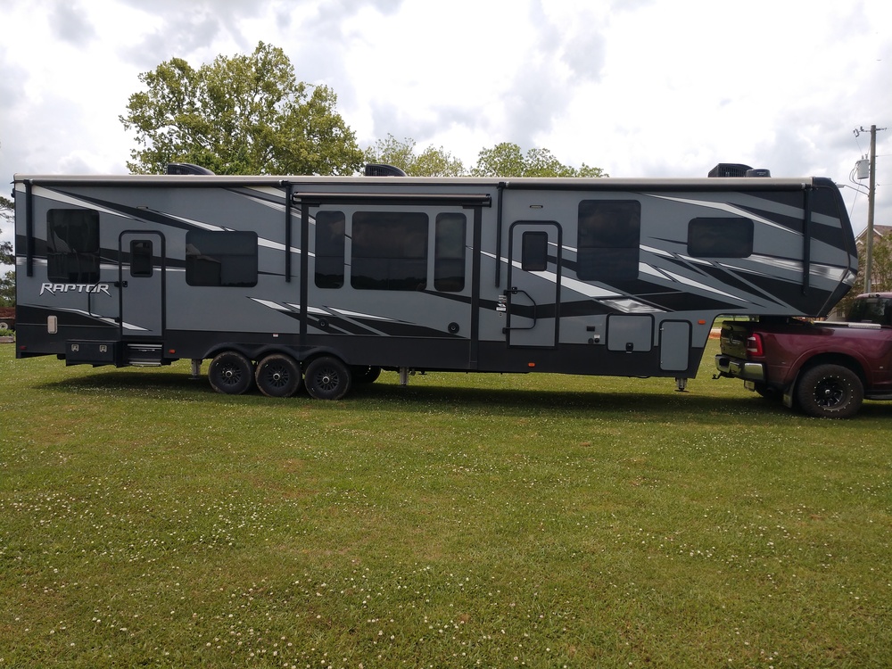 Photo of Rv