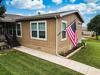 Thumbnail of mobile home