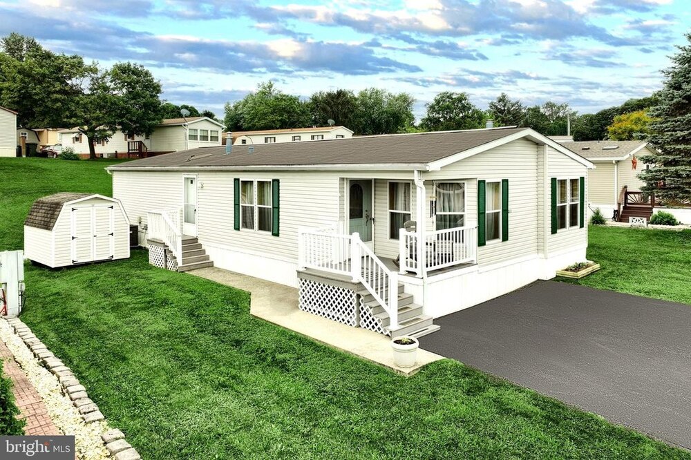 Photo of Mobile Home