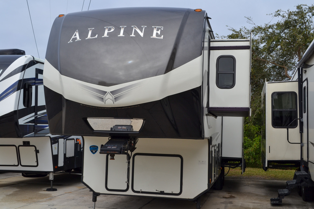 Photo of Rv