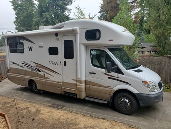 Thumbnail of RV