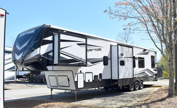 Thumbnail of RV