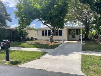 Thumbnail of mobile home