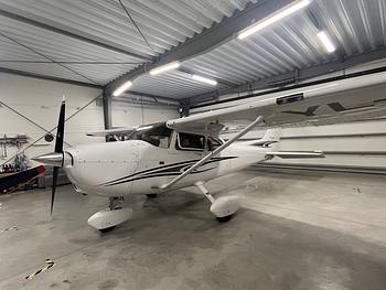 Thumbnail of aircraft