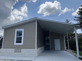 Thumbnail of mobile home