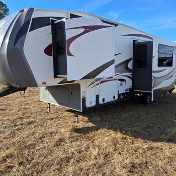 Thumbnail of RV