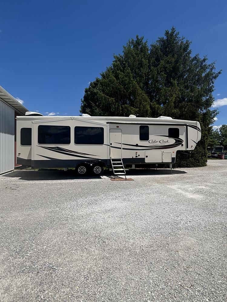 Photo of Rv