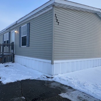 Thumbnail of mobile home