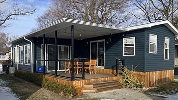 Thumbnail of mobile home