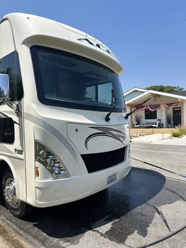 Thumbnail of RV