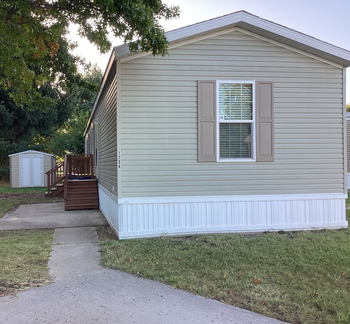 Thumbnail of mobile home