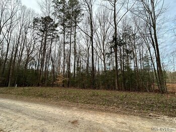Thumbnail of mobile home lot