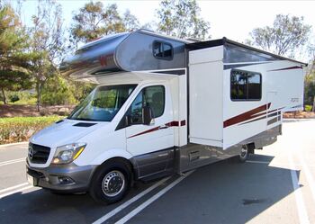 Thumbnail of RV
