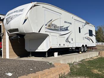 Thumbnail of RV