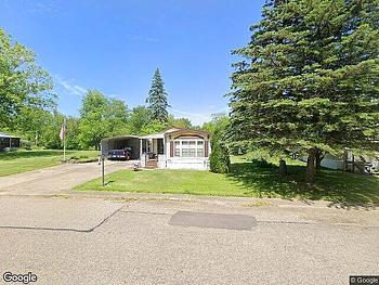 Thumbnail of mobile home