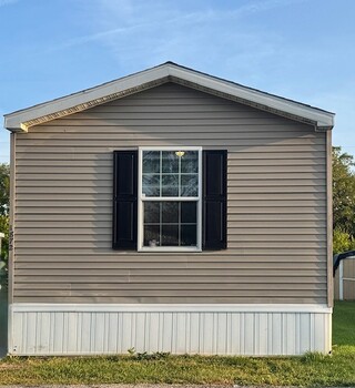 Thumbnail of mobile home