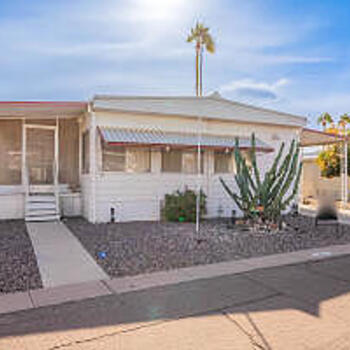 Thumbnail of mobile home