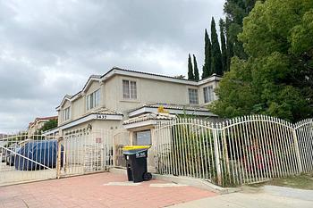 Thumbnail of mobile home