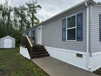 Thumbnail of mobile home