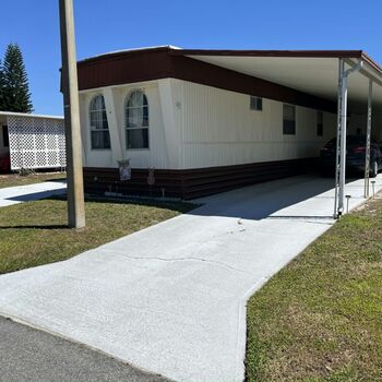 Thumbnail of mobile home
