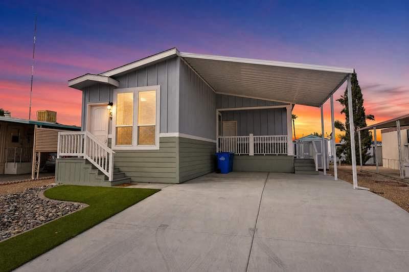 Photo of Mobile Home