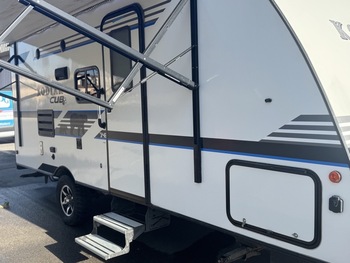 Thumbnail of RV