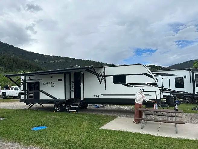 Photo of Rv